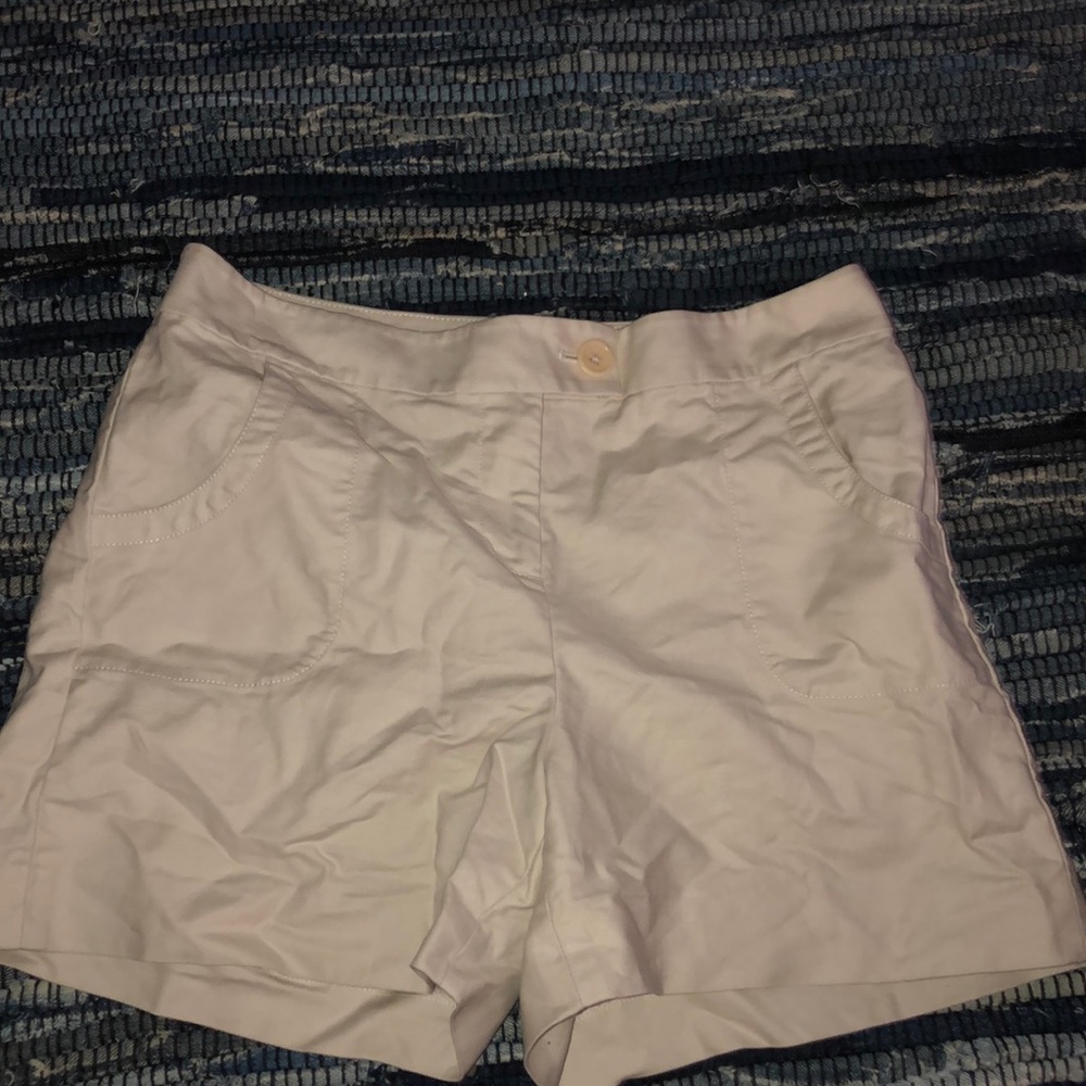 Ann Taylor khaki shorts